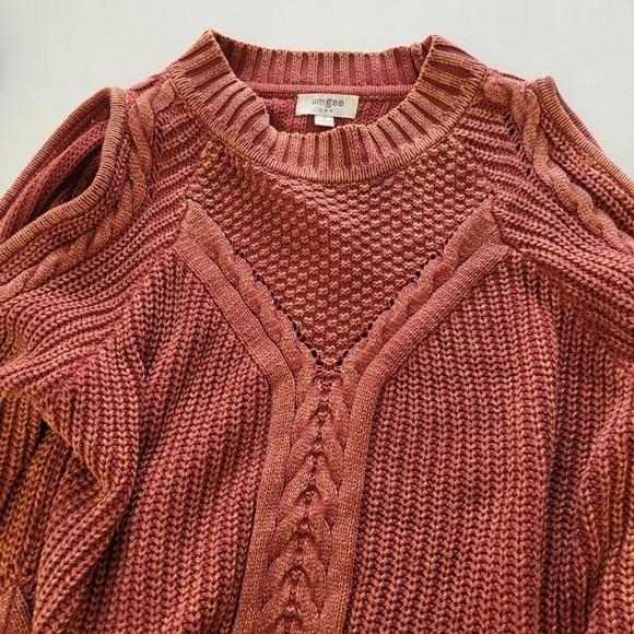 Umgee rustic orange cold shoulder knit sweater - Picture 3 of 10